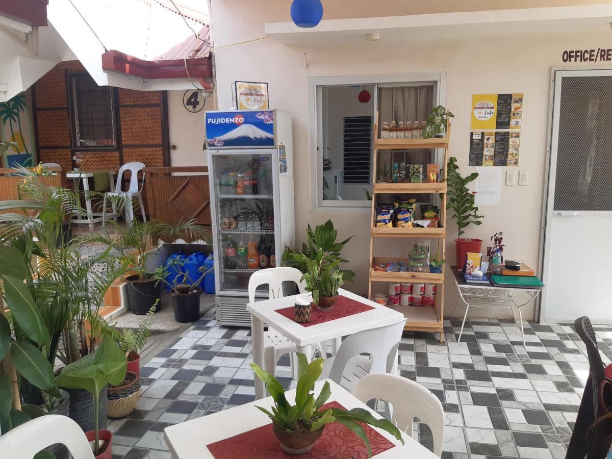 Apartment Sandstorm And Cafe *